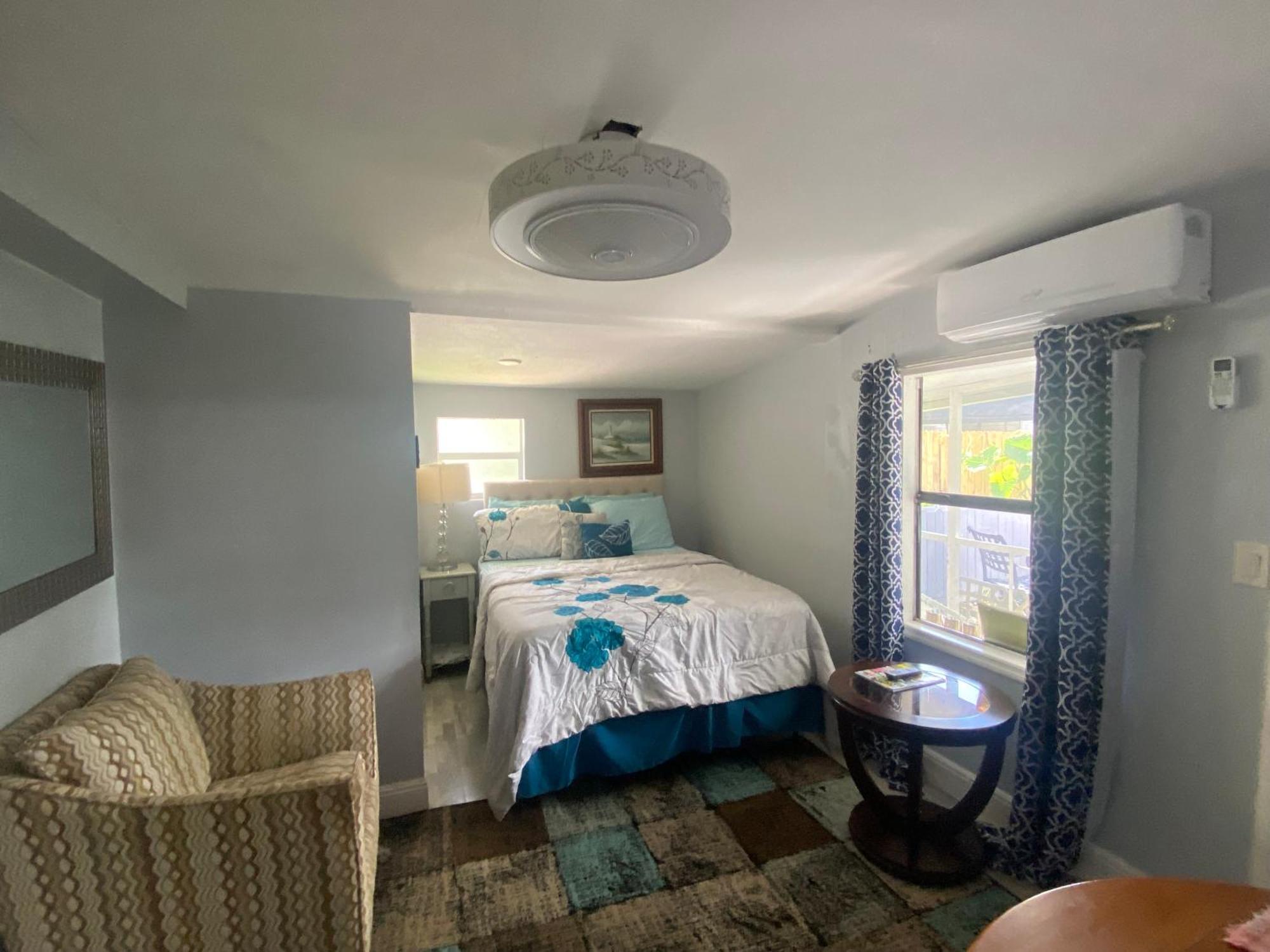 Private Retreat Villa Lake Worth Beach Eksteriør bilde