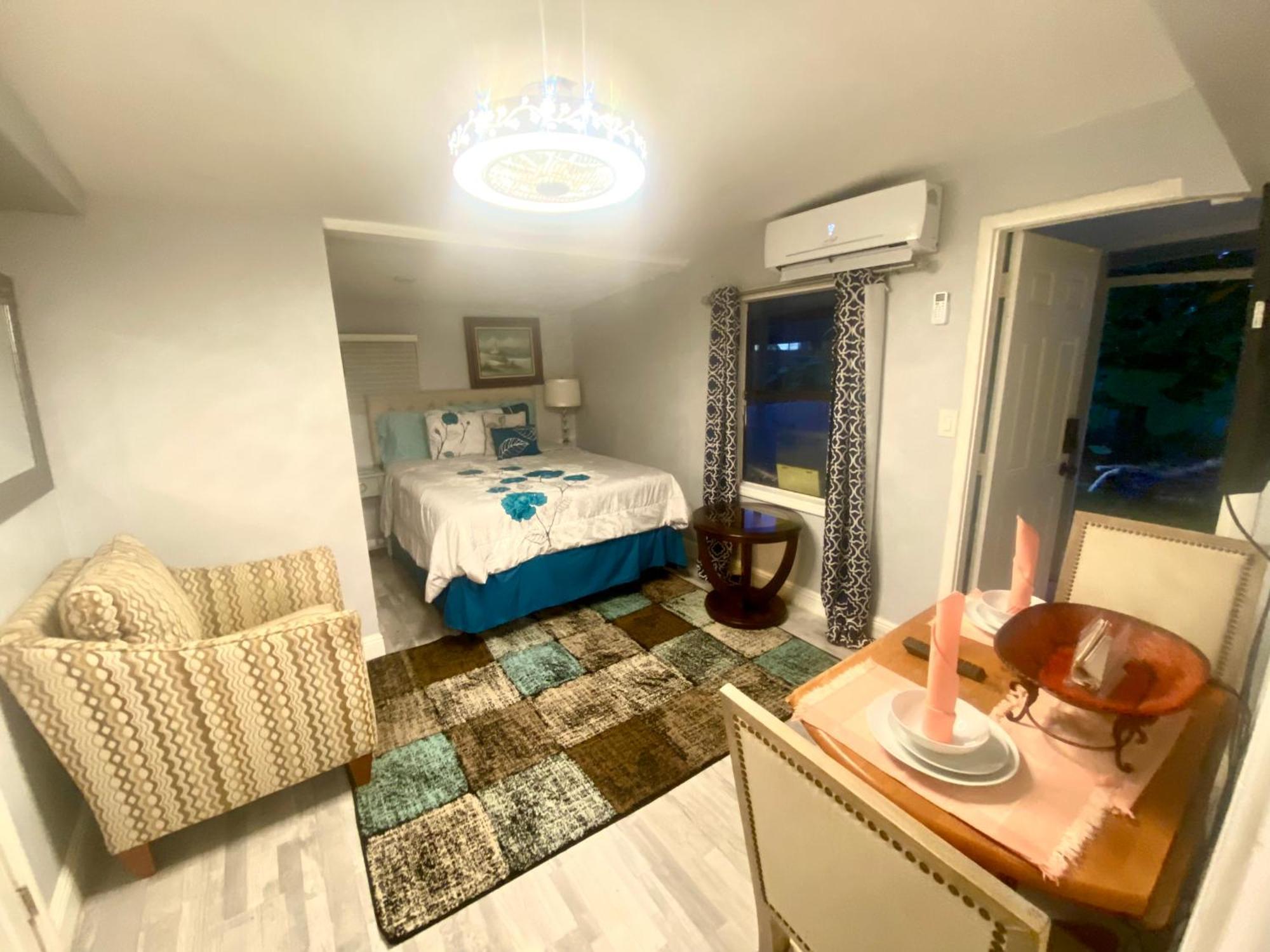 Private Retreat Villa Lake Worth Beach Eksteriør bilde